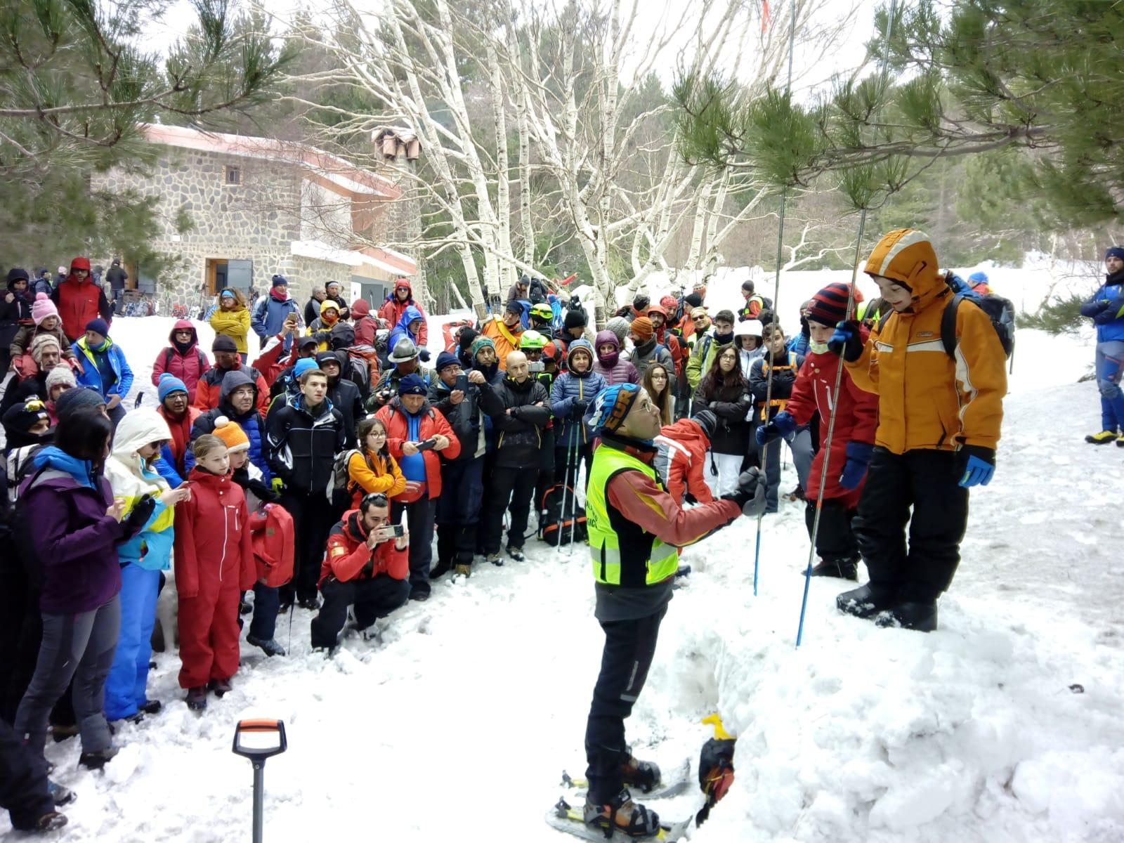 Una Giornata Con I Volontari Del Soccorso Alpino E Speleologico
Esercitazione E Ciaspolata