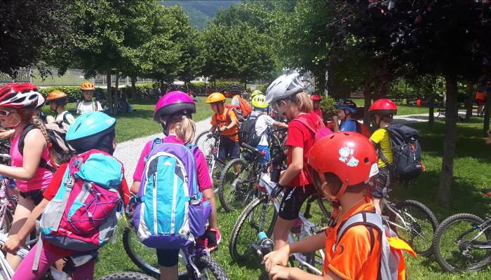 In Montagna Con I Ragazzi Dell’ag: Ciclopagaiate 8-9 Settembre 2018Ciclo-escursionismo E Rafting Nel Parco Fluviale Gesso E Stura E Nel Bike Park Tajare In Collaborazione Con Stiera-village