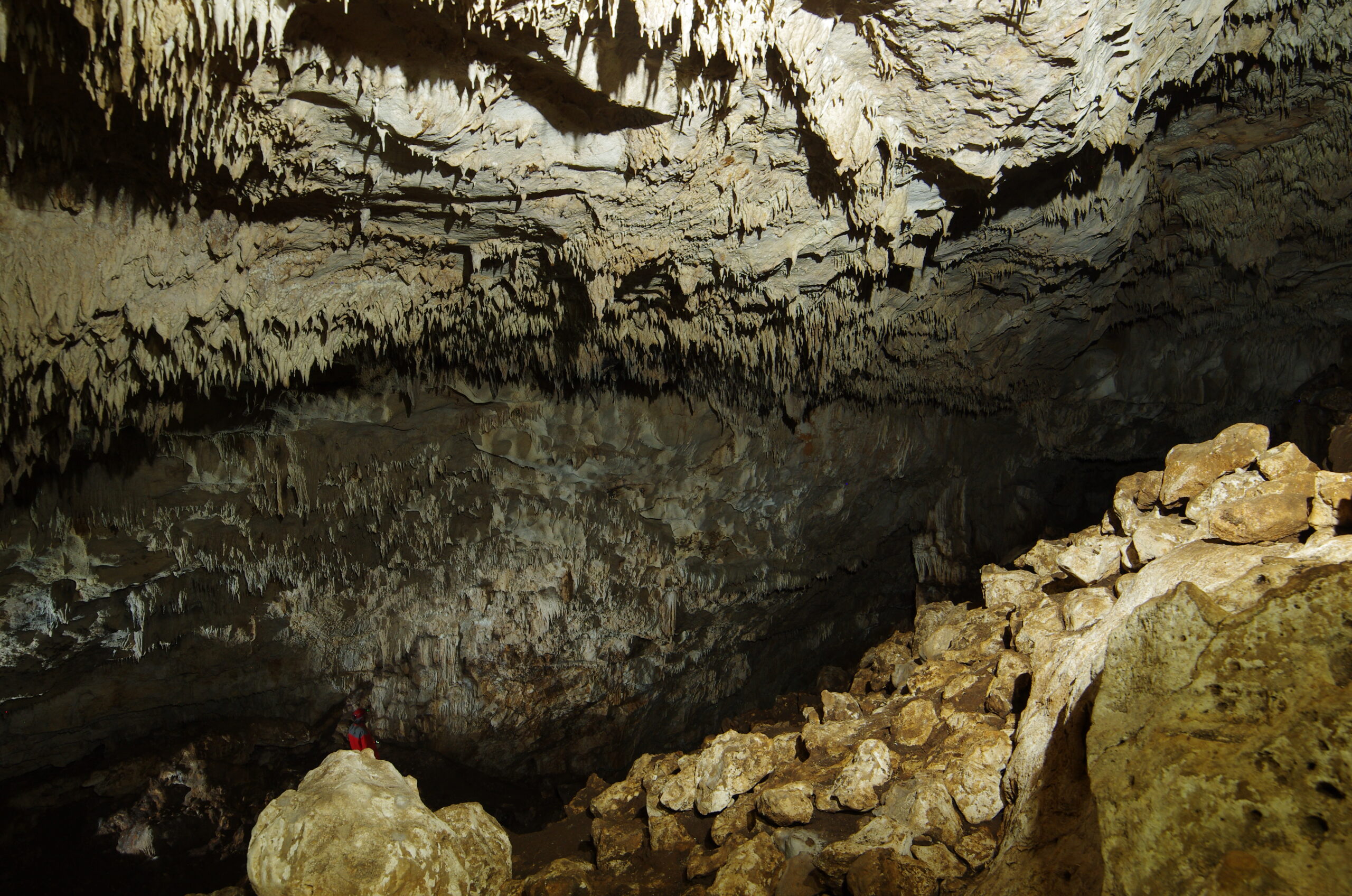 foto 003 scaled 1 - CAI Speleologia e Torrentismo