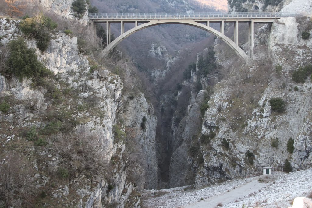 «dai Geositi al Geoparco del Matese, una Nuova Frontiera della Tutela Ambientale» 14 13 - CAI Tutela Ambiente Montano Campania