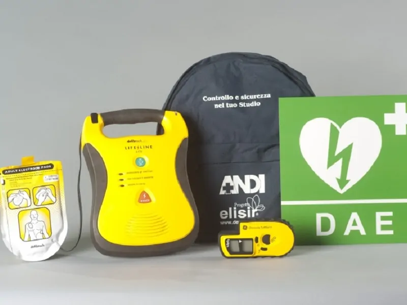 defibrillatore dae - CAI Lombardia