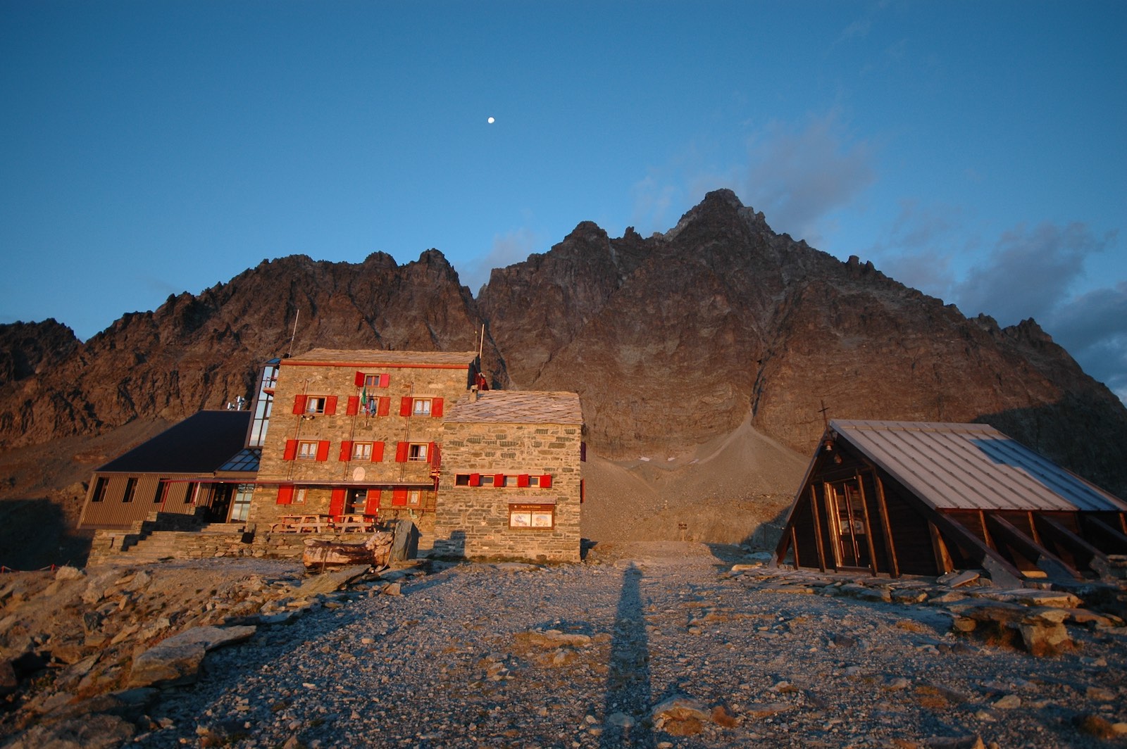 Rifugi CAI, il cuore che continua a pulsare