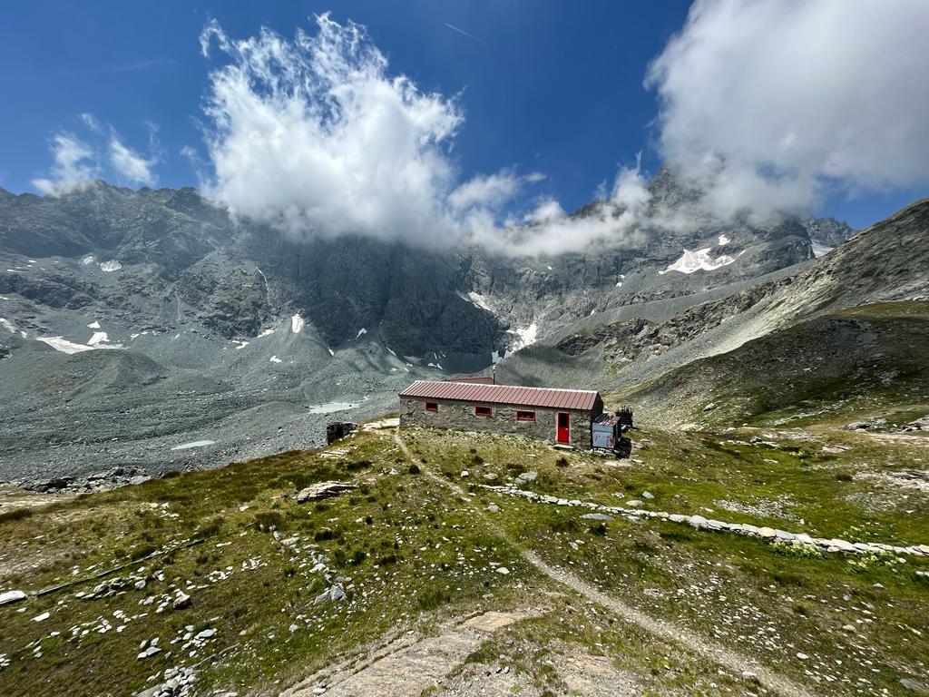 Clima, inaugurata la stazione di monitoraggio dei ghiacciai al Rifugio Gastaldi