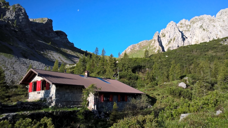 Rifugio Laeng 1 LEANG 2 - CAI Sezione di Cedegolo