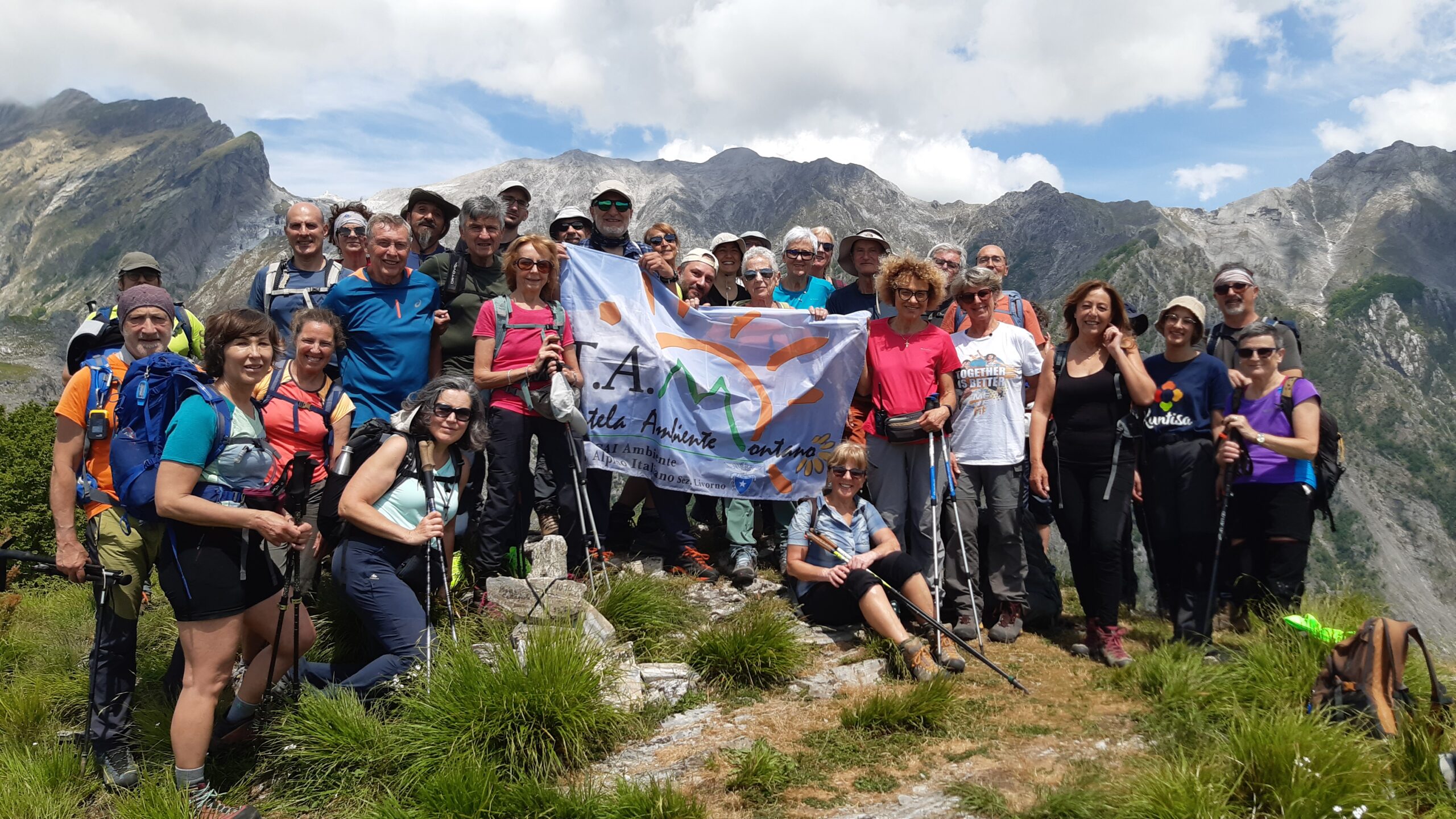 Giornata delle Apuane – Escursione TAM al Monte Castagnolo – Foto