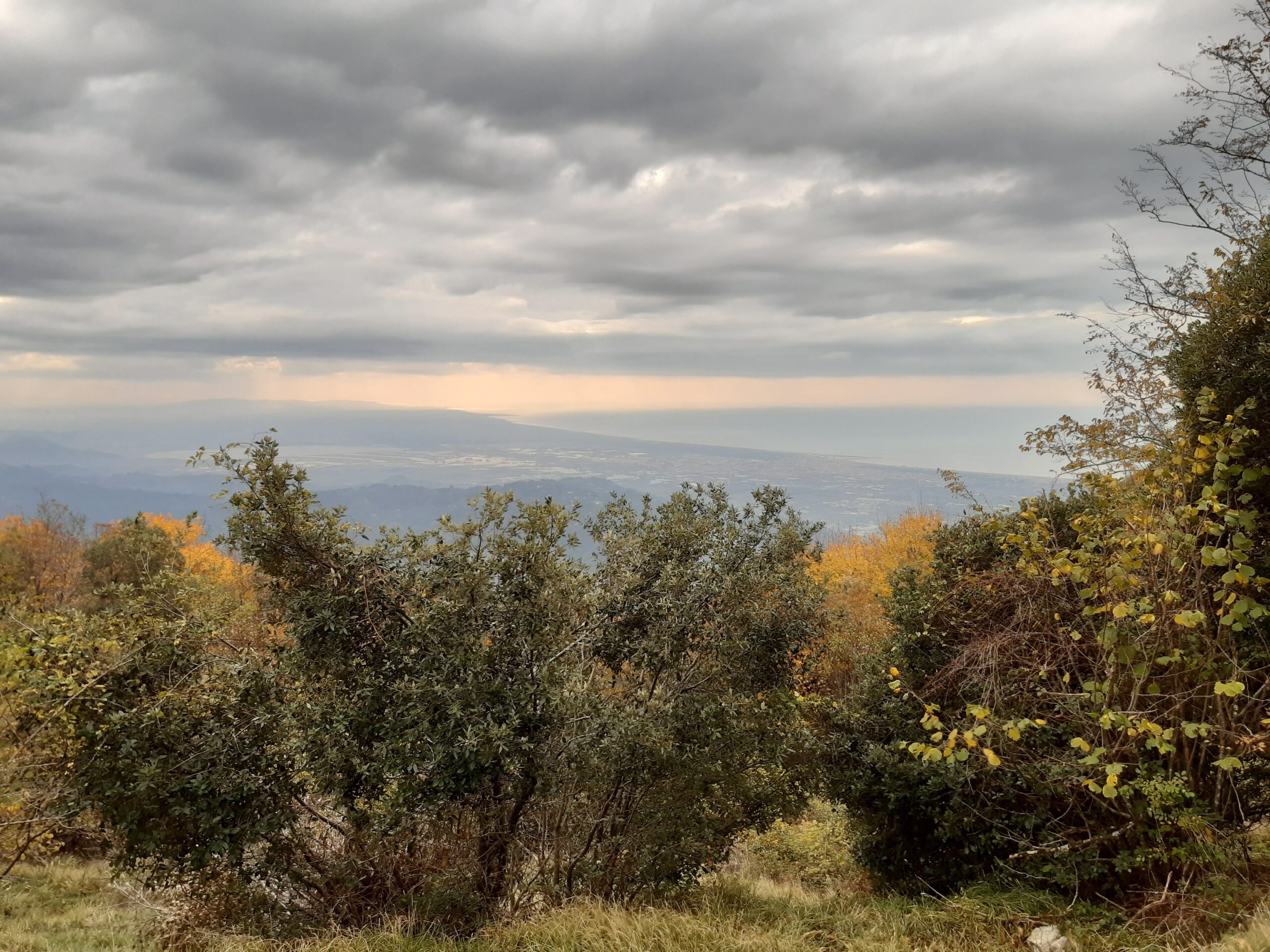 18 giu - Traversata M. Lieto e M. Gabberi 1 Dal Gabberi