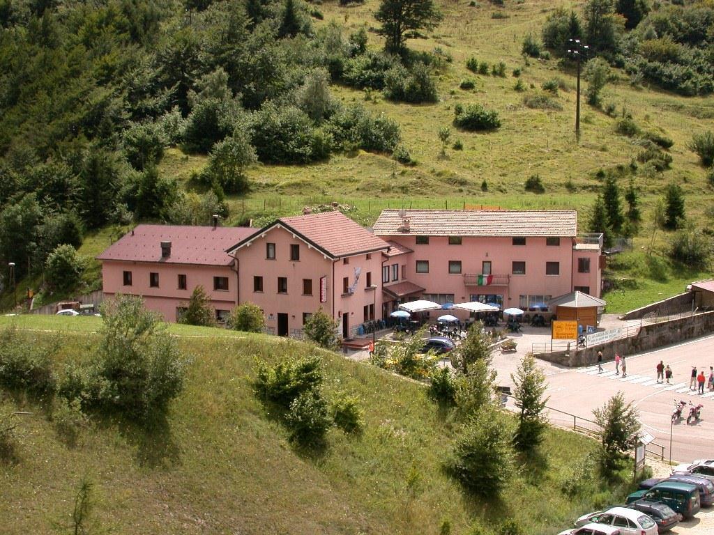 Da giovedì 1 a domenica 4 settembre - Trekking del Pasubio 1 Hotel Al Passo 37430494 1 - CAI Sezione di Potenza