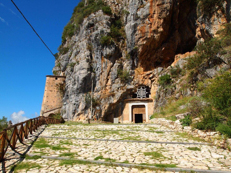 f763d39c9062bb94b8434629c85ec1fe - CAI Sezione di Potenza