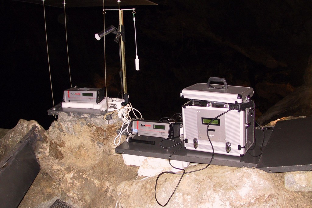 Radioattività Naturale 3 FOTO 11 radon bossea praga eze villavecchia - CAI BOSSEA